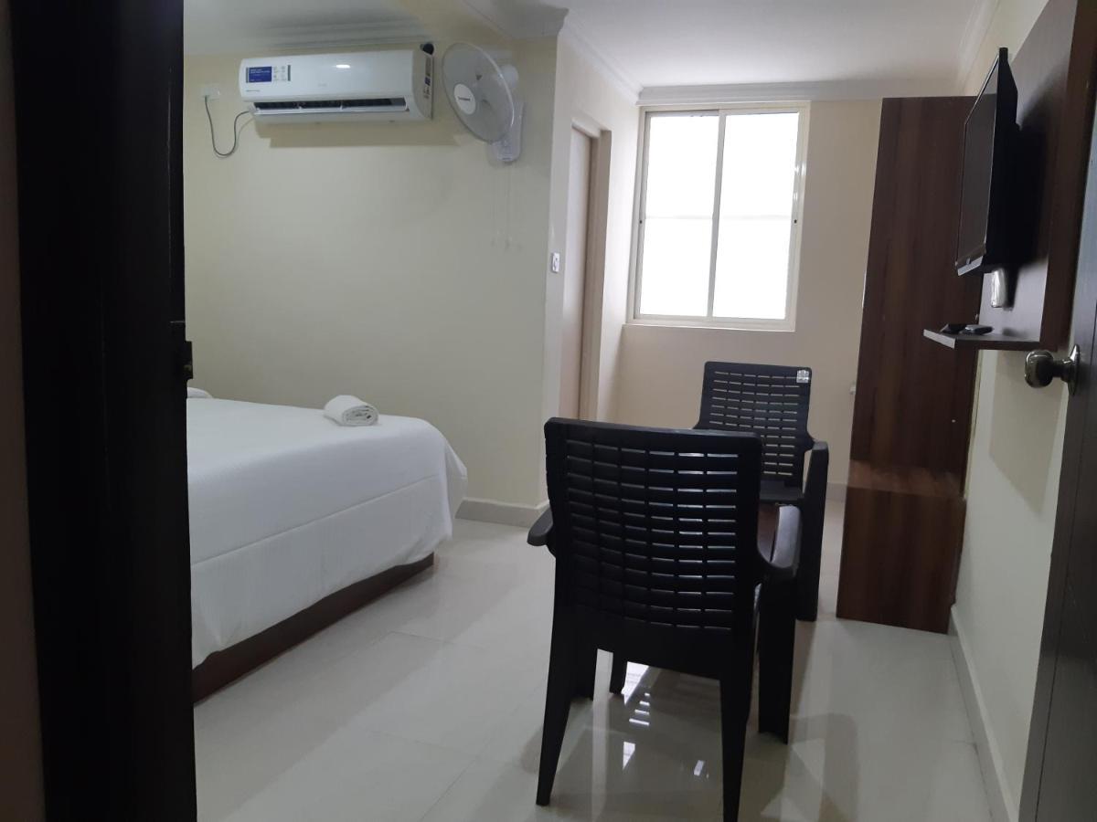 Cnr Residency Hotel Madanapalle Exterior foto
